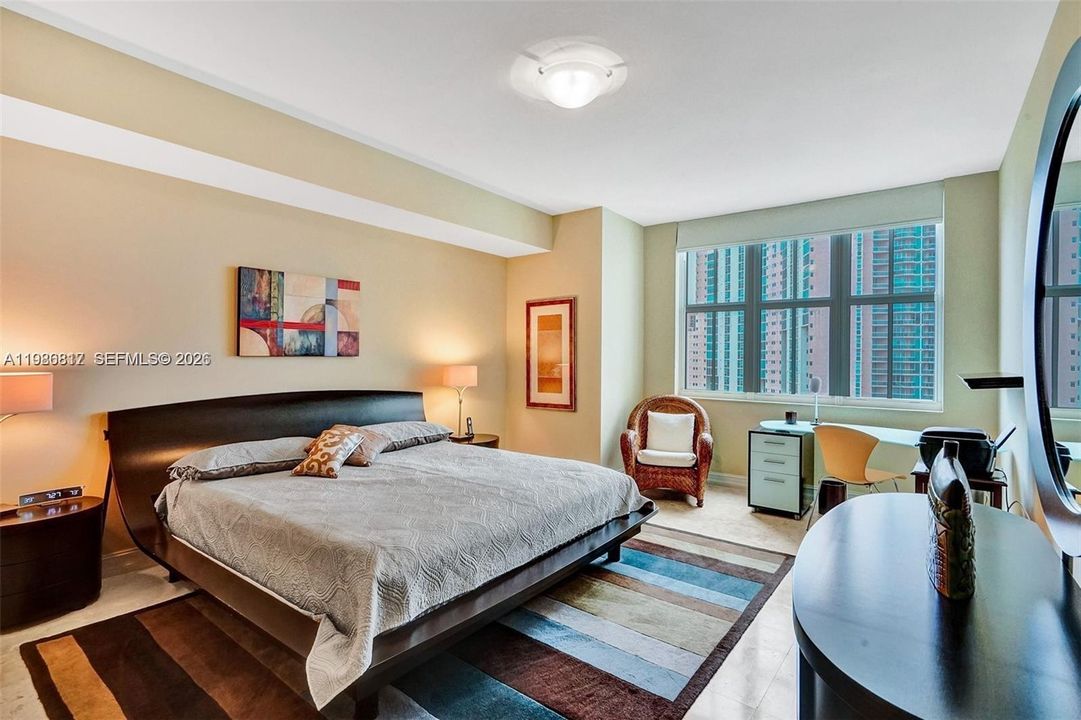 For Sale: $765,000 (2 beds, 2 baths, 1730 Square Feet)