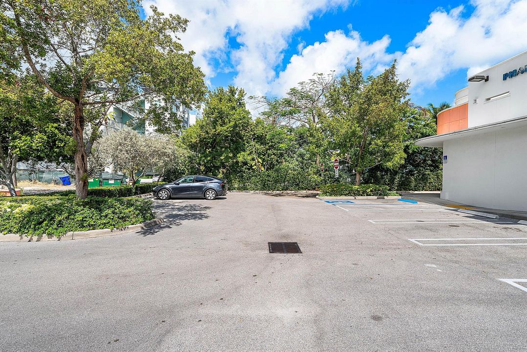 009-124Northeast5thAvenue-DelrayBeach-FL