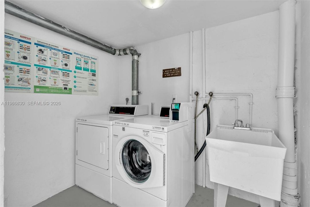 На продажу: $425,000 (1 спален, 2 ванн, 1200 Квадратных фут)