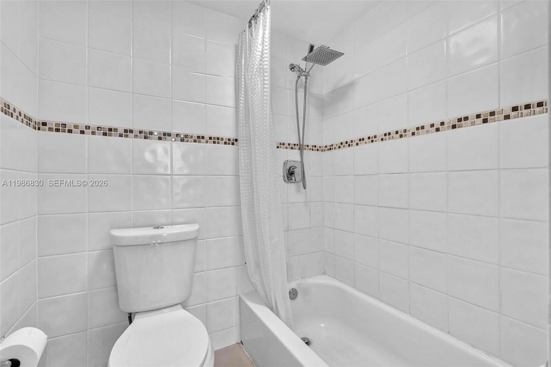 На продажу: $425,000 (1 спален, 2 ванн, 1200 Квадратных фут)