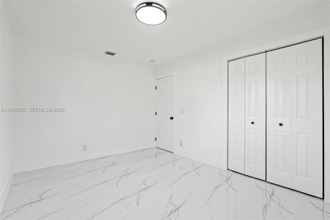 For Sale: $1,199,000 (4 beds, 3 baths, 1948 Square Feet)