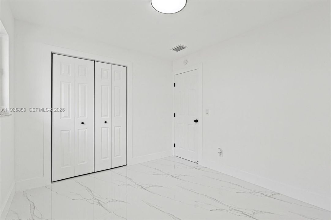 For Sale: $1,199,000 (4 beds, 3 baths, 1948 Square Feet)