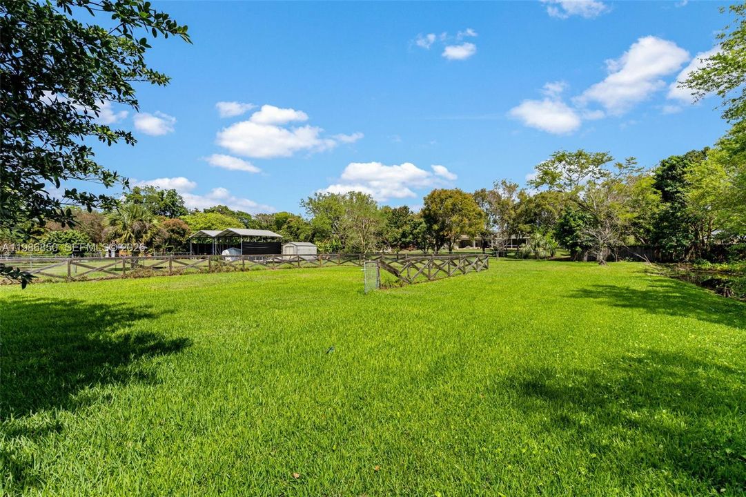 For Sale: $1,199,000 (4 beds, 3 baths, 1948 Square Feet)