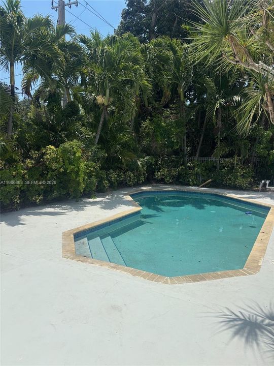 En Venta: $973,000 (2 camas, 2 baños, 1365 Pies cuadrados)