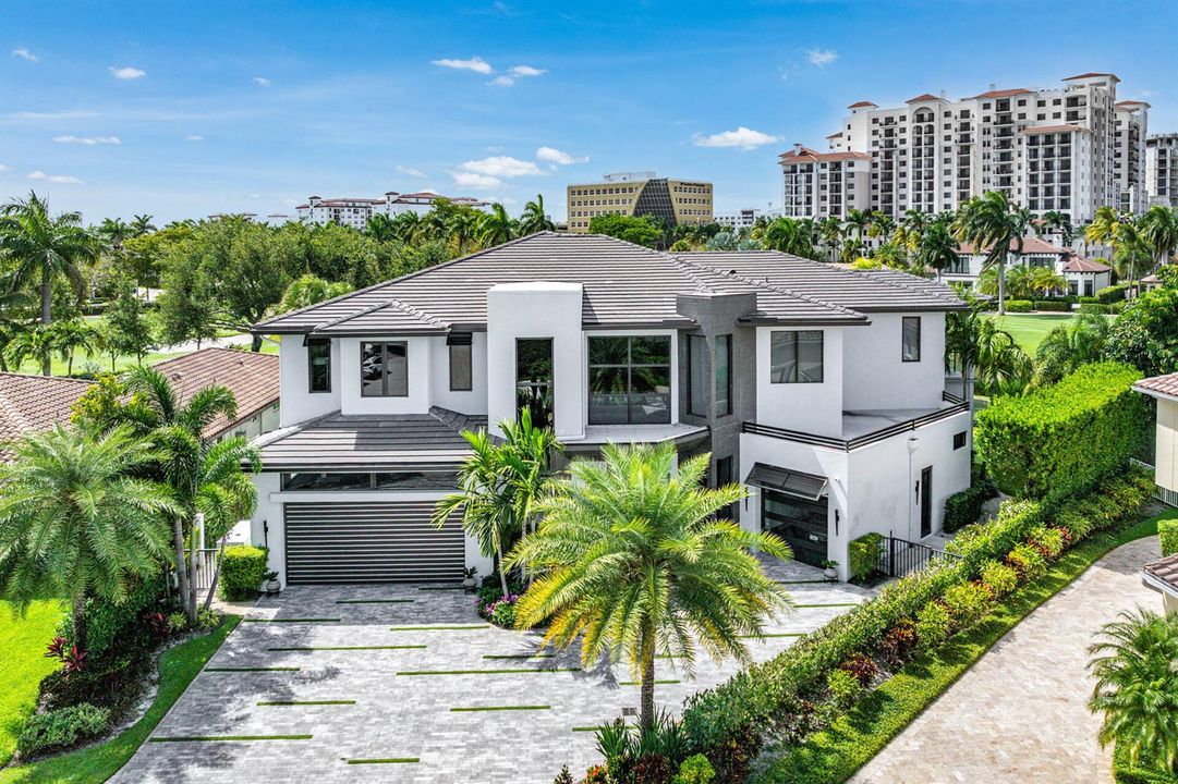 117_Thatch_Palm_Cove_Aerial_02