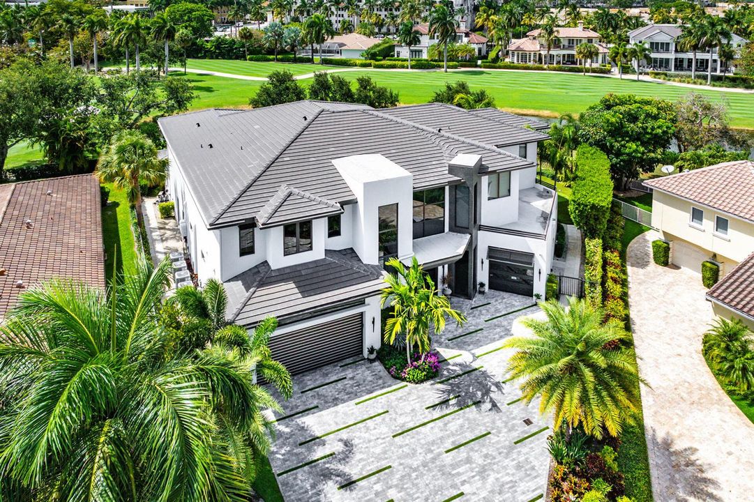 117_Thatch_Palm_Cove_Aerial_04