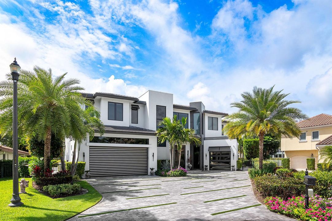 117_Thatch_Palm_Cove_01