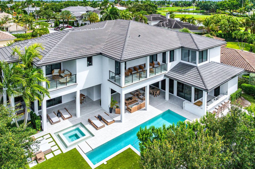 117_Thatch_Palm_Cove_Aerial_12