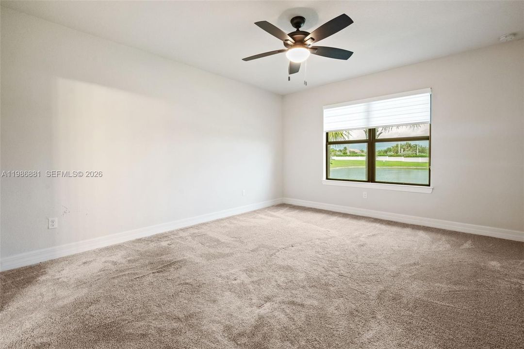 En Venta: $624,900 (4 camas, 2 baños, 1828 Pies cuadrados)