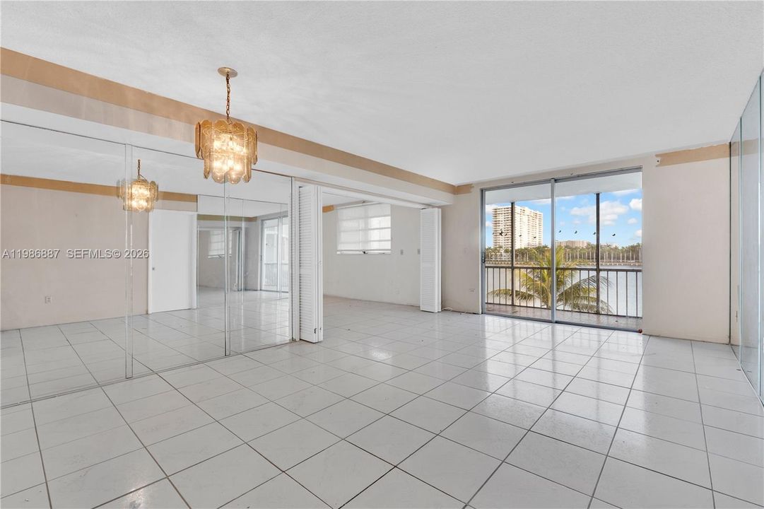 Activo con contrato: $175,000 (2 camas, 1 baños, 799 Pies cuadrados)