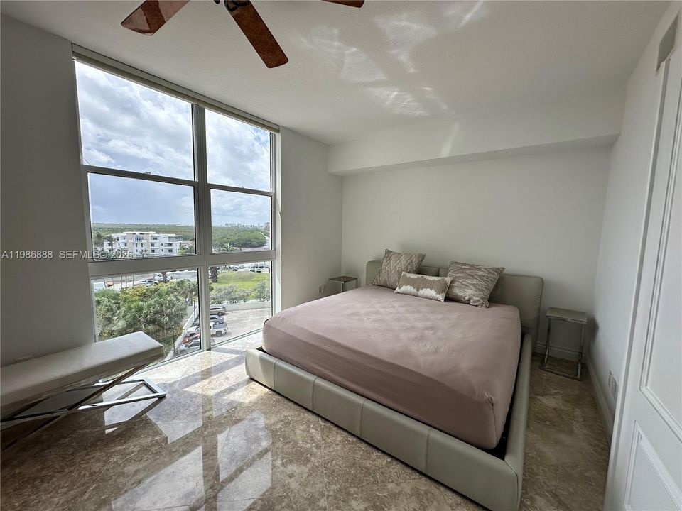 В аренду: $7,500 (3 спален, 2 ванн, 2233 Квадратных фут)