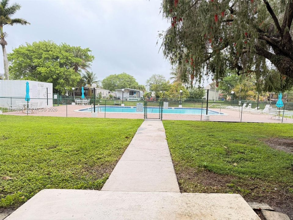 En Renta: $1,850 (2 camas, 2 baños, 1000 Pies cuadrados)