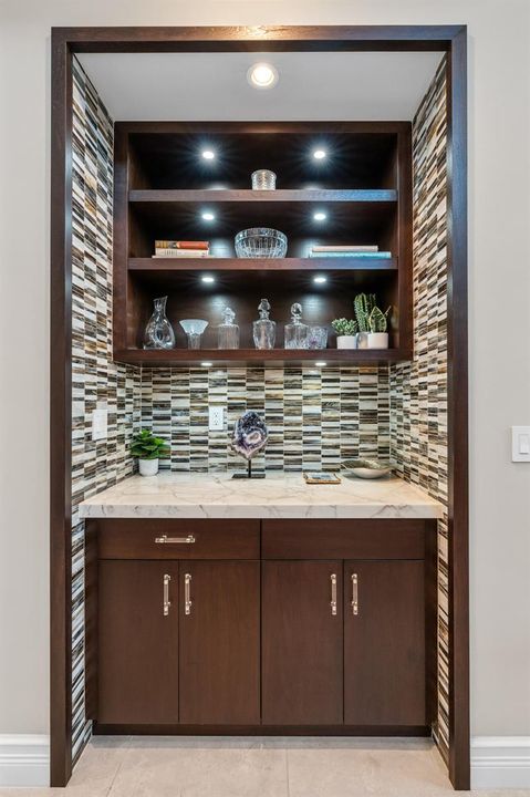 Built in Bar