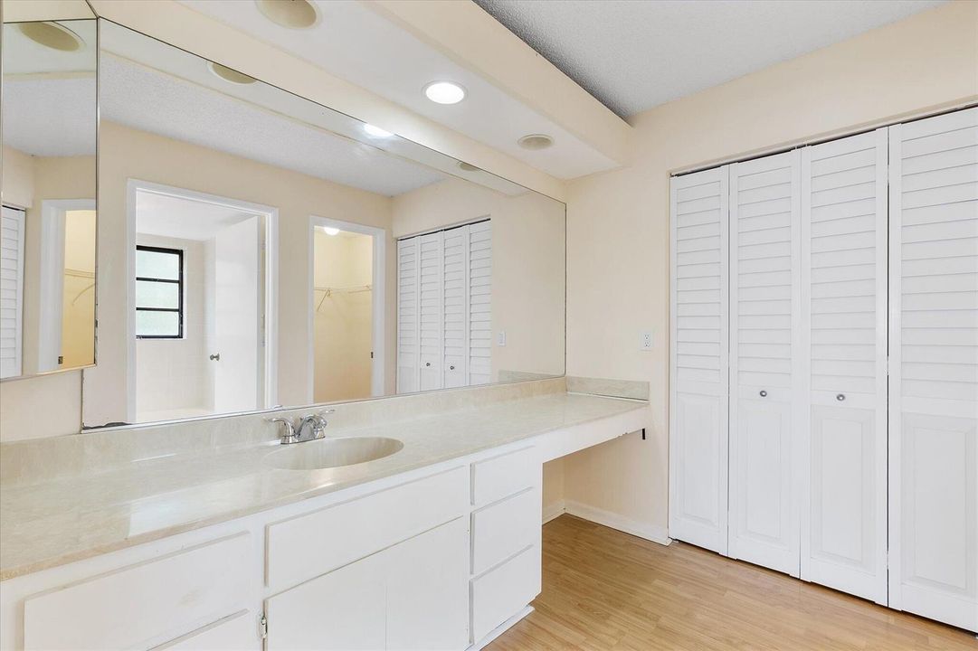 32-9020 SW 125th Ave #F203_032
