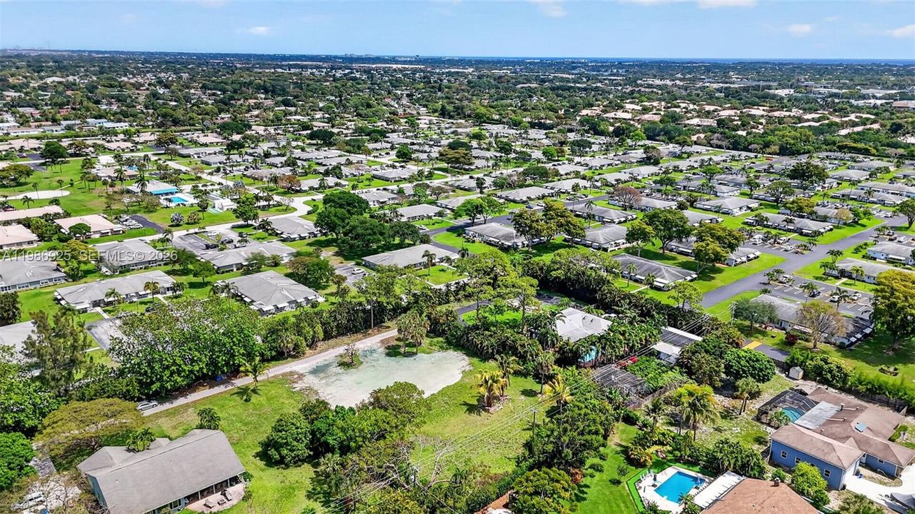 Vendido Recientemente: $875,000 (0.90 acres)