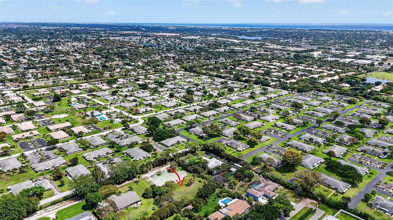 Vendido Recientemente: $875,000 (0.90 acres)