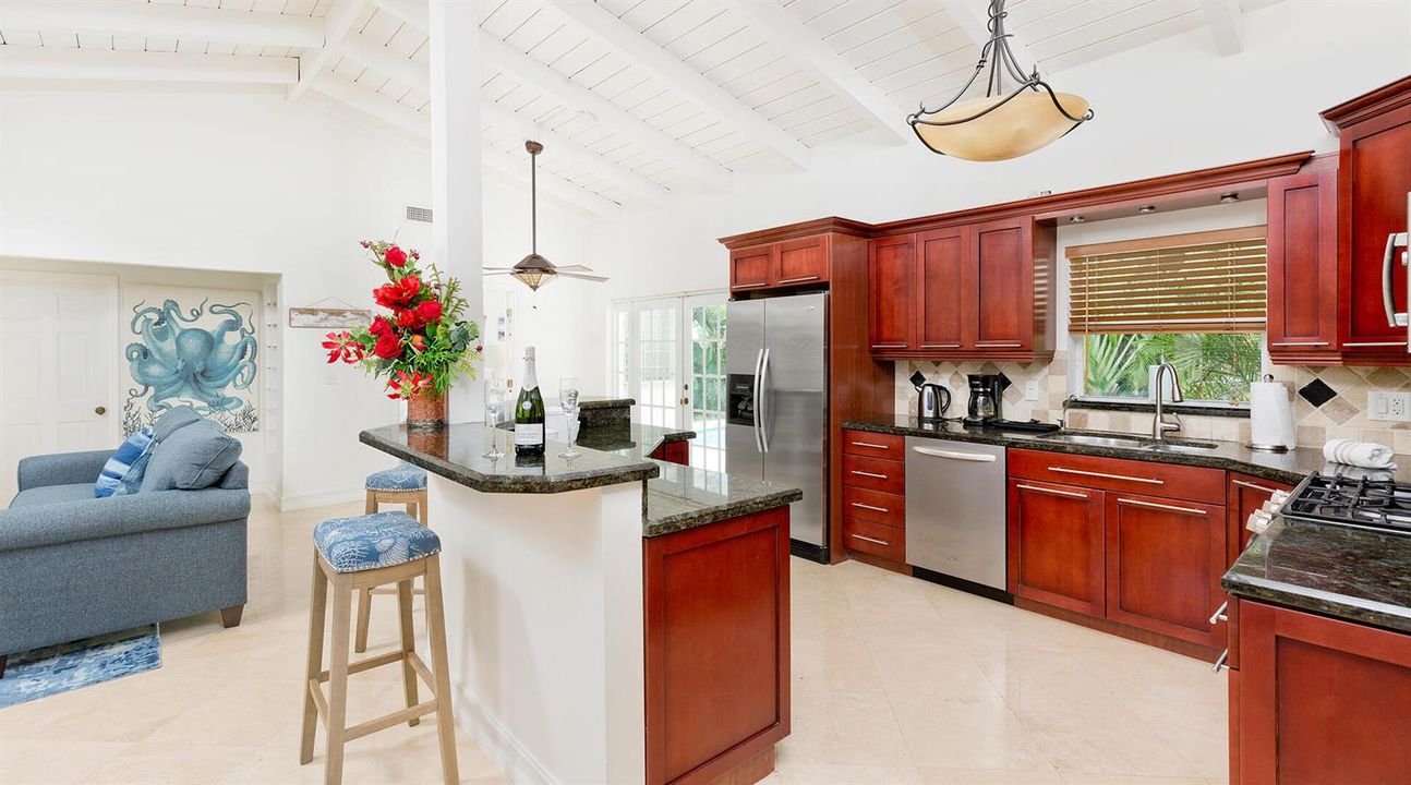 14_Kitchen_2