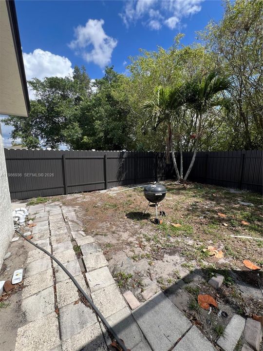 Recientemente alquilado: $3,000 (3 camas, 2 baños, 1528 Pies cuadrados)