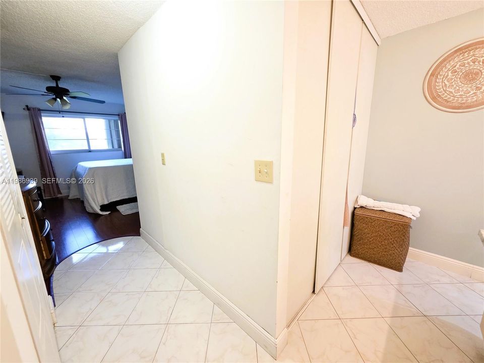 3 Closets