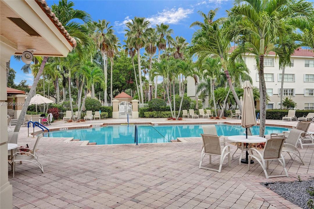 For Rent: $2,500 (3 beds, 2 baths, 1500 Square Feet)