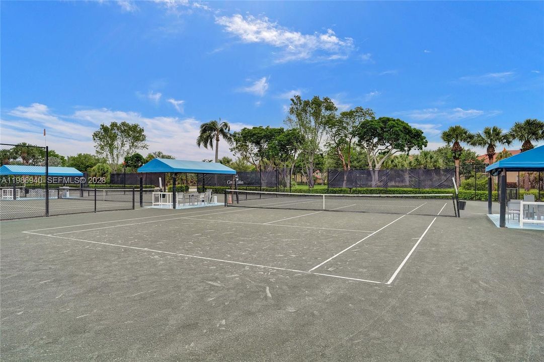 For Rent: $2,500 (3 beds, 2 baths, 1500 Square Feet)