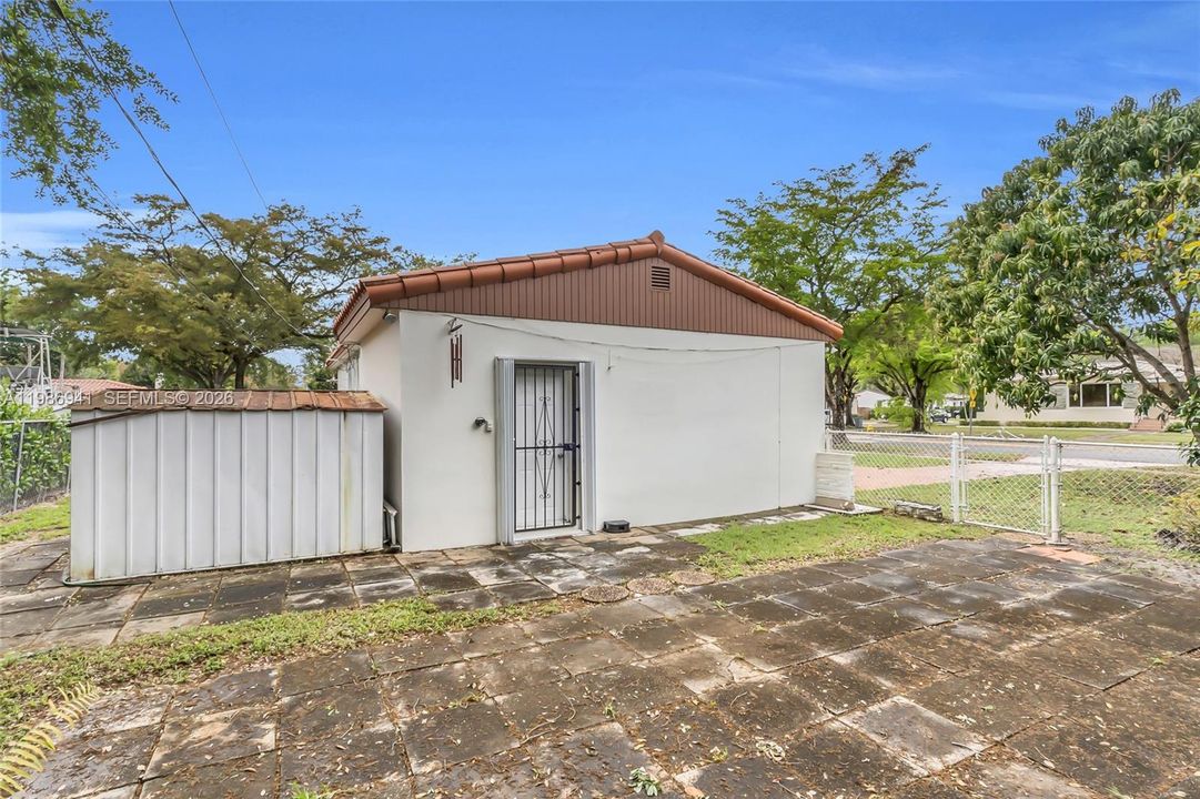 Activo con contrato: $575,000 (2 camas, 1 baños, 1419 Pies cuadrados)