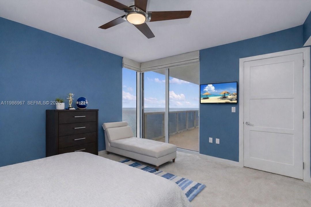 For Sale: $2,150,000 (3 beds, 3 baths, 2078 Square Feet)