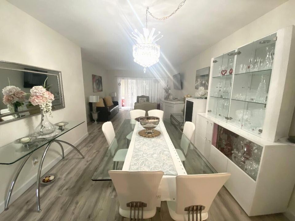 Dining area to living room
