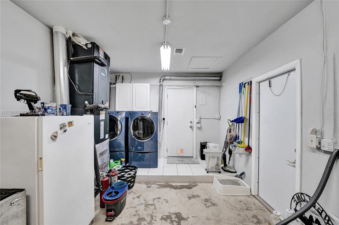 На продажу: $974,999 (3 спален, 2 ванн, 1849 Квадратных фут)