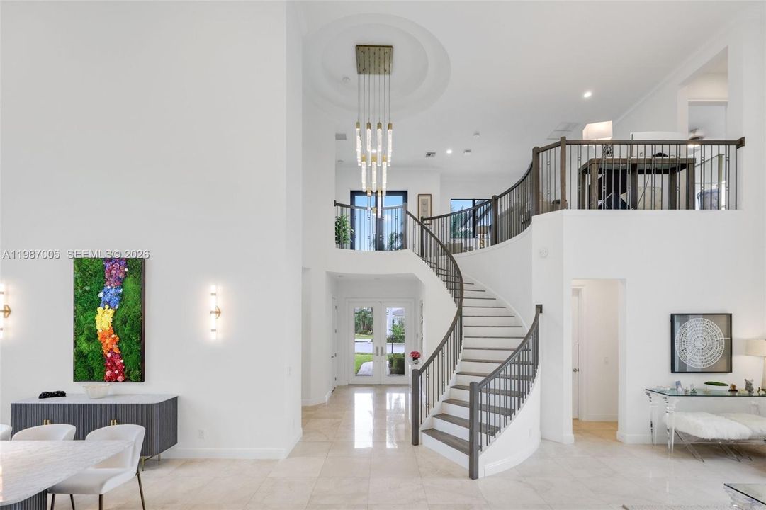 Recently Rented: $25,000 (6 beds, 5 baths, 4955 Square Feet)