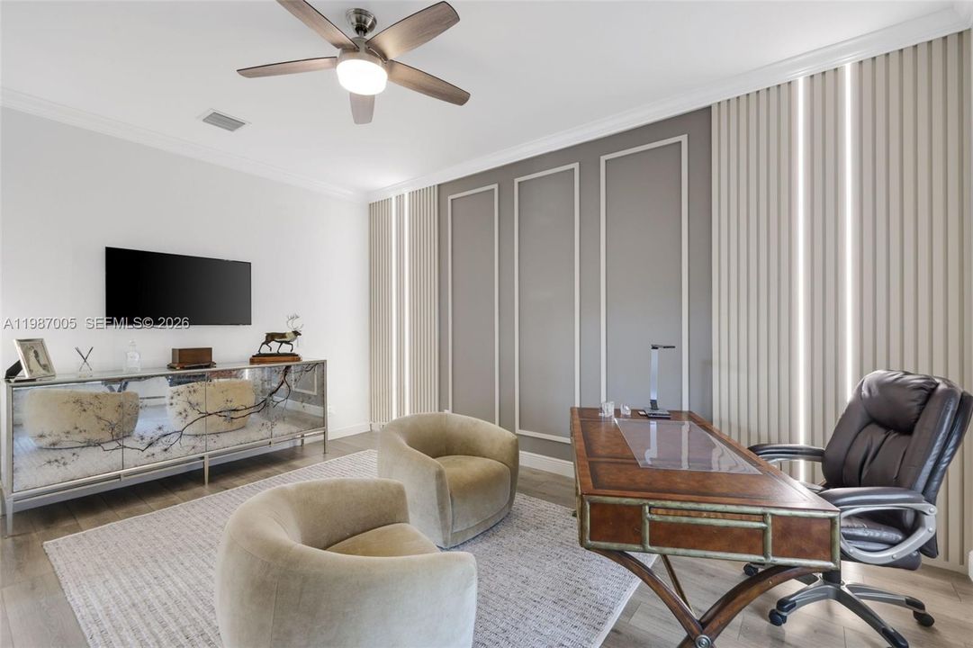 Recently Rented: $25,000 (6 beds, 5 baths, 4955 Square Feet)