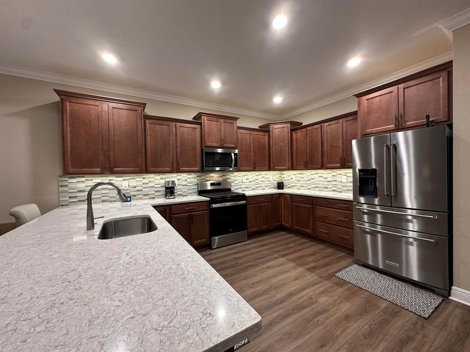 UPGRADED KITCHEN