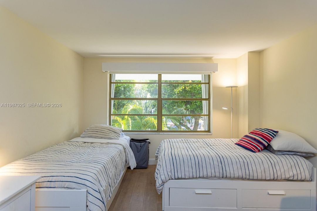 En Venta: $1,690,000 (3 camas, 2 baños, 1930 Pies cuadrados)