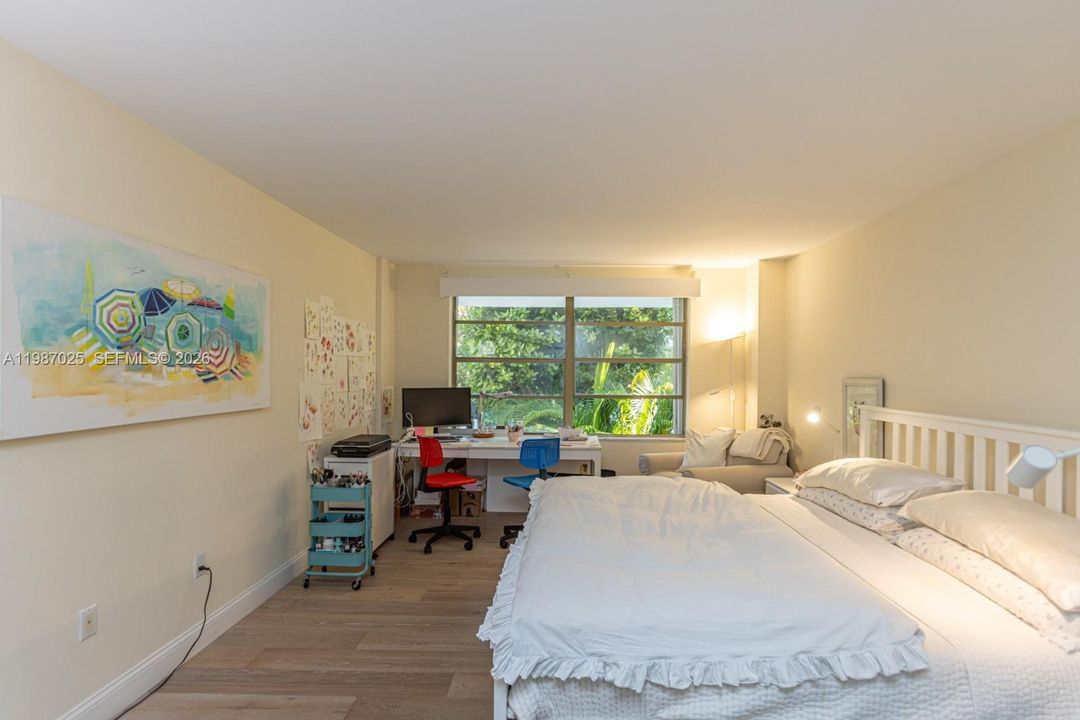 En Venta: $1,690,000 (3 camas, 2 baños, 1930 Pies cuadrados)