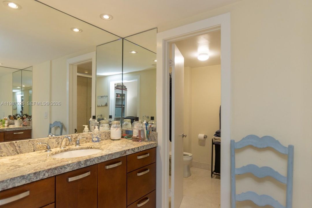 En Venta: $1,690,000 (3 camas, 2 baños, 1930 Pies cuadrados)