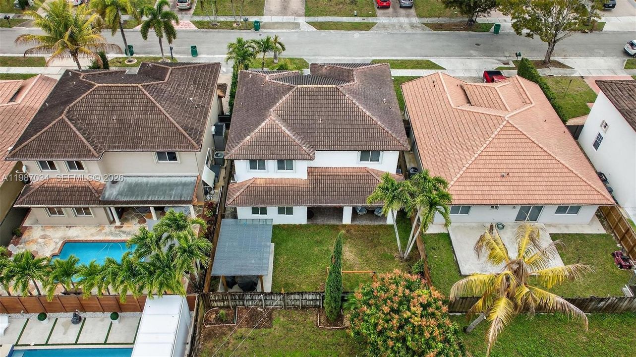 В аренду: $1,299 (1 спален, 1 ванн, 230 Квадратных фут)