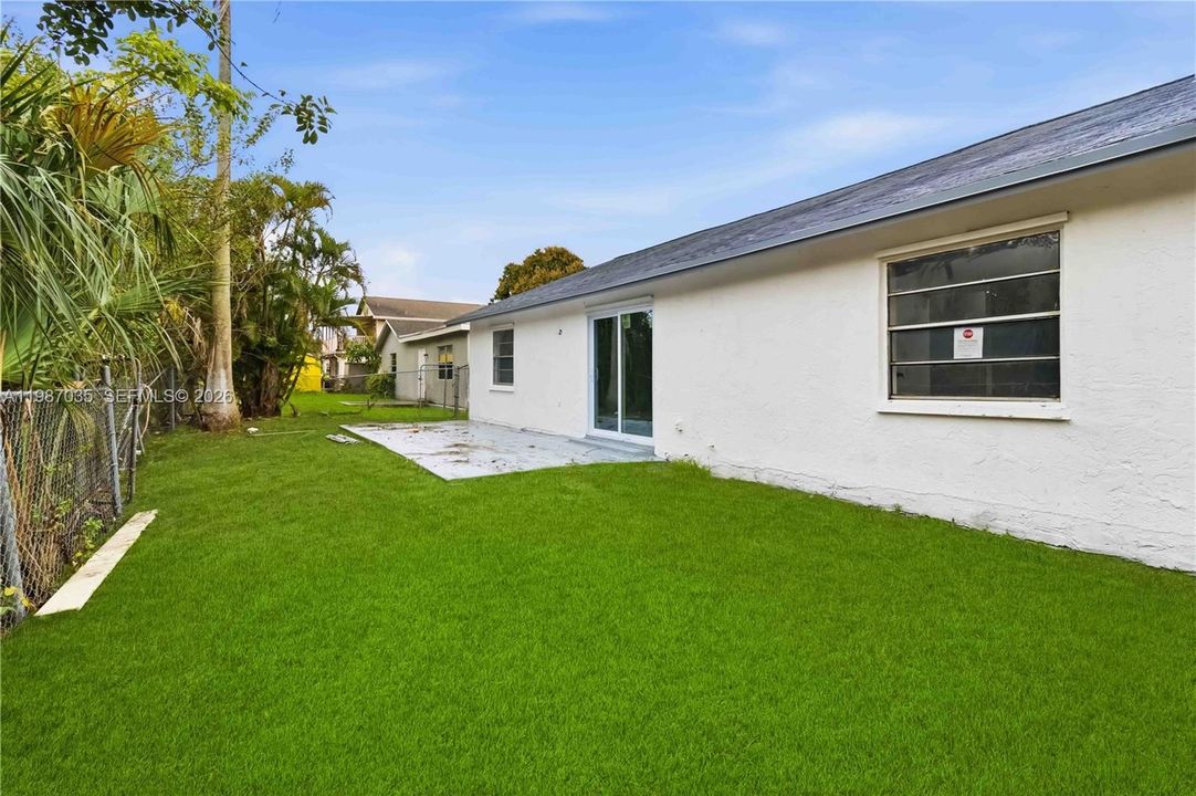 En Venta: $499,900 (3 camas, 2 baños, 1438 Pies cuadrados)