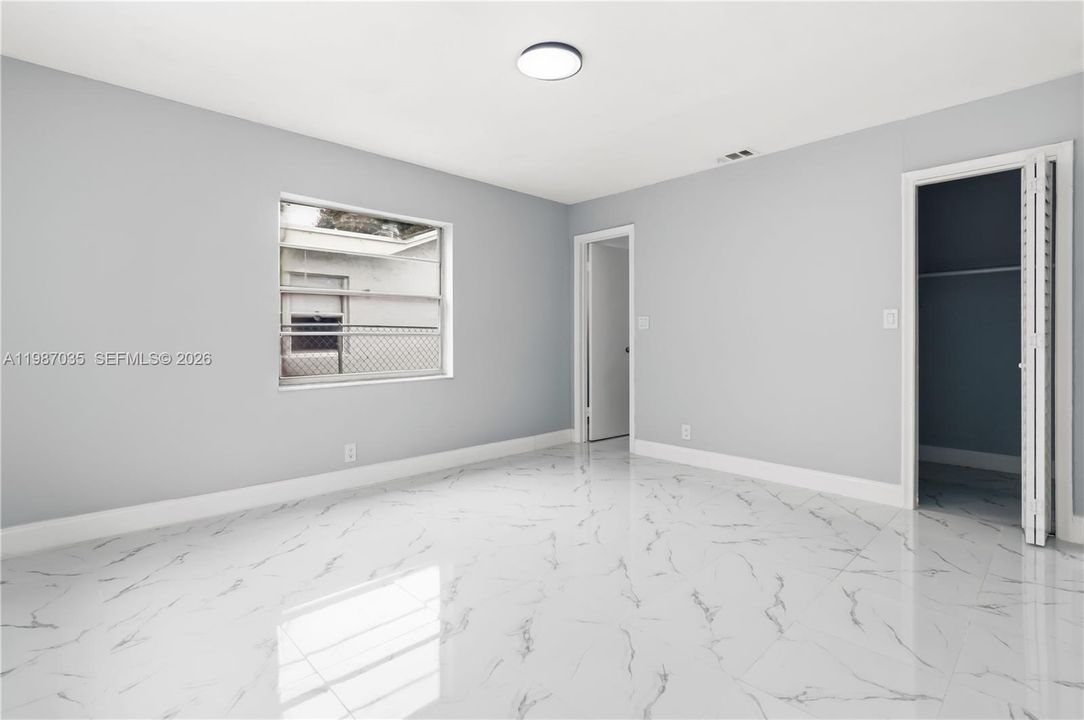 En Venta: $499,900 (3 camas, 2 baños, 1438 Pies cuadrados)