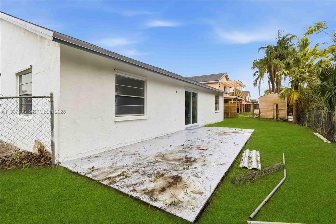 En Venta: $499,900 (3 camas, 2 baños, 1438 Pies cuadrados)