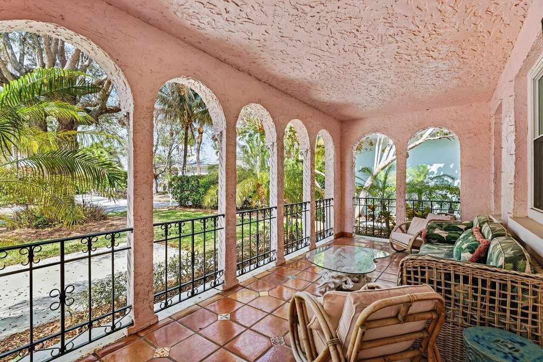 006-217CoconutAvenue-Stuart-FL-34996-SMA