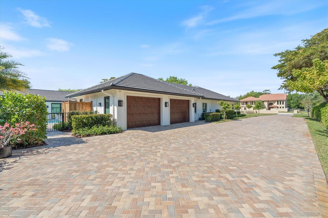 03-6032 NW 80th Terrace Parkland, FL-111