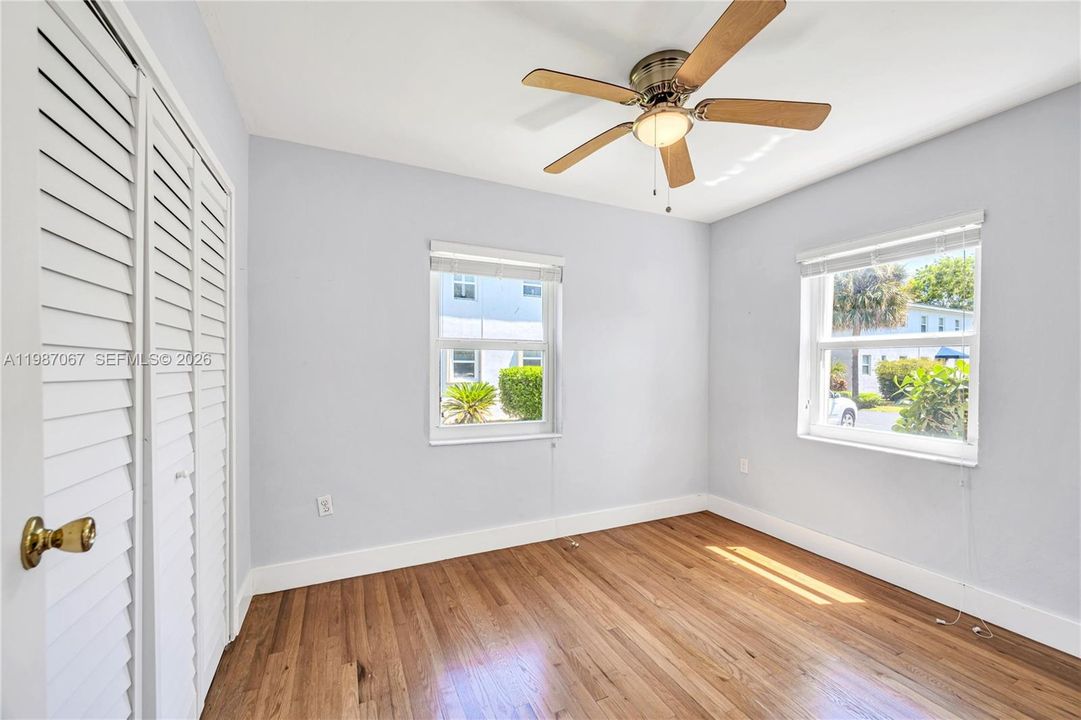 Activo con contrato: $425,000 (2 camas, 1 baños, 786 Pies cuadrados)