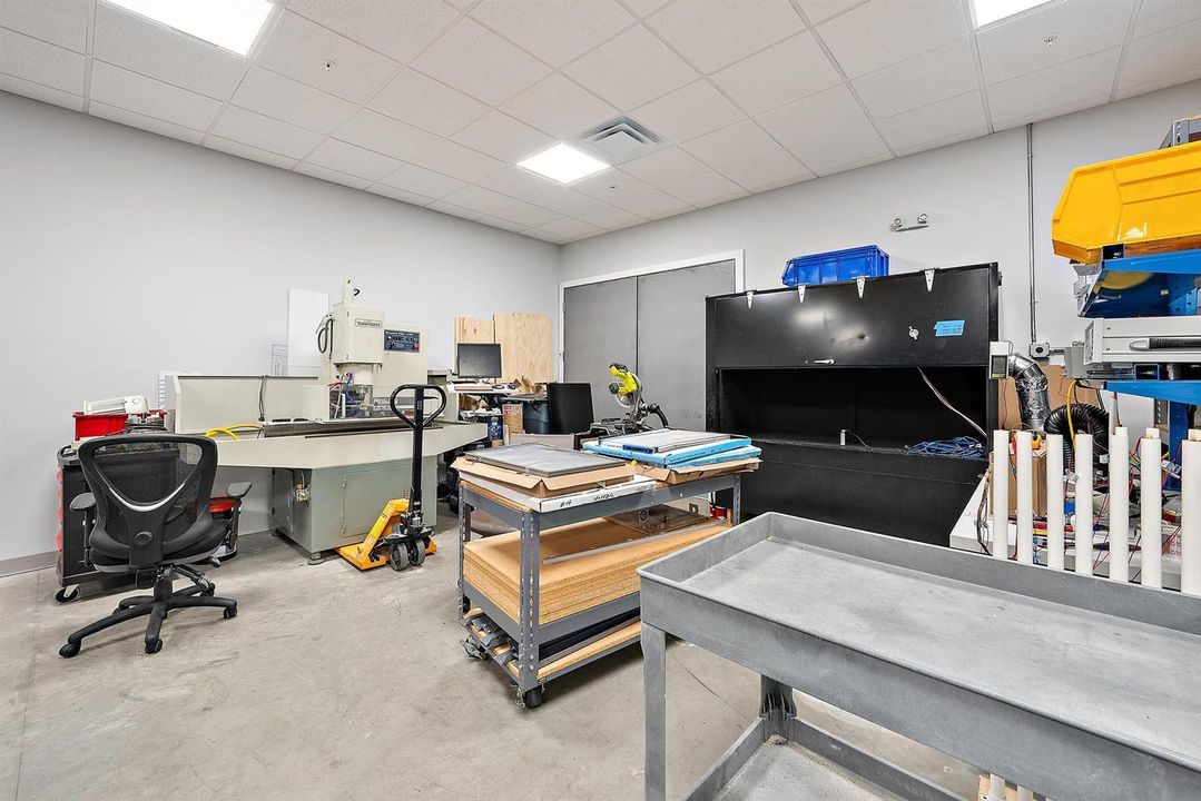 3126 Jupiter Park Dr-11