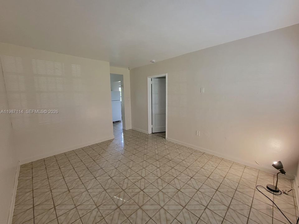 For Sale: $185,000 (1 beds, 1 baths, 0 Square Feet)