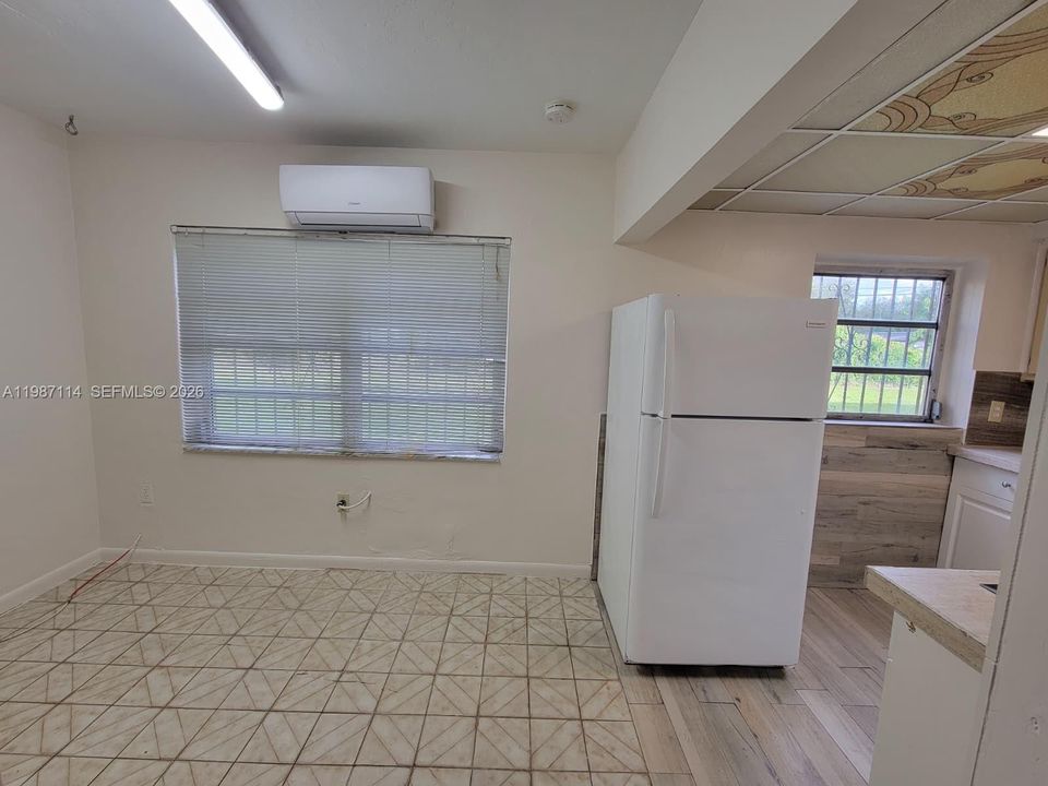 For Sale: $185,000 (1 beds, 1 baths, 0 Square Feet)
