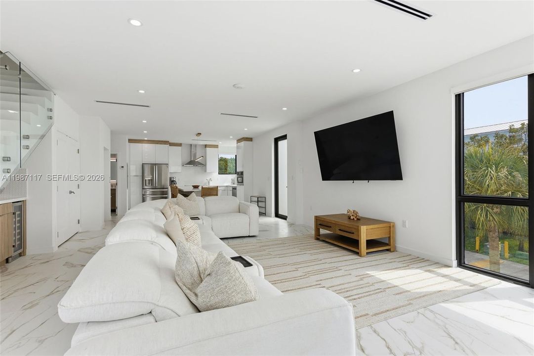 Furnished!!