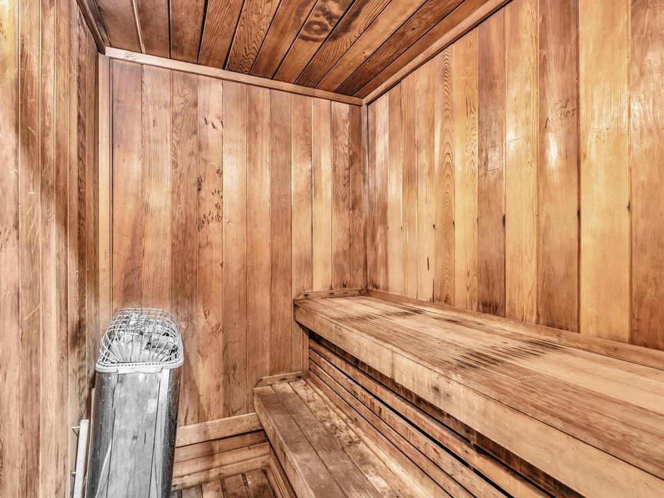 SAUNA