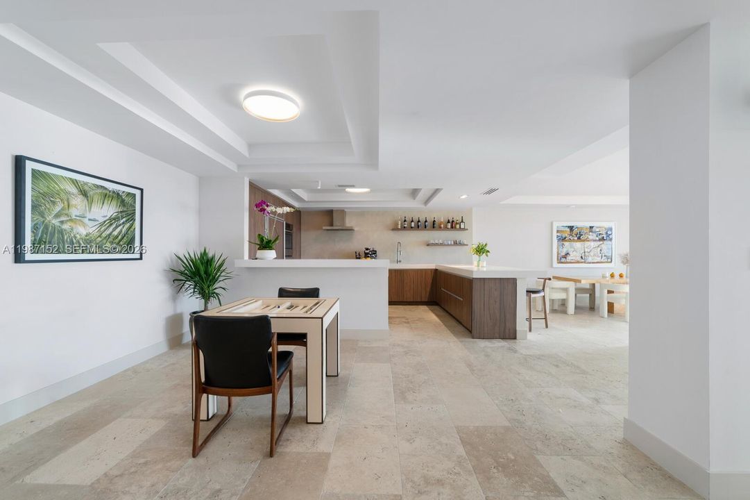 For Sale: $2,795,000 (2 beds, 2 baths, 2100 Square Feet)