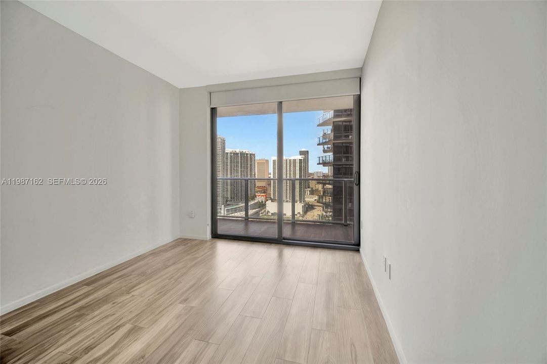 For Sale: $1,195,000 (3 beds, 3 baths, 1450 Square Feet)