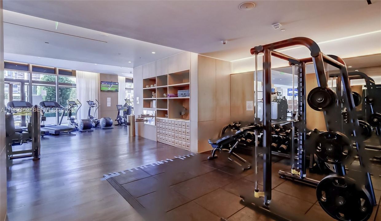 For Sale: $1,195,000 (3 beds, 3 baths, 1450 Square Feet)